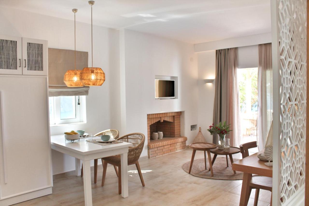 Akropolis Village Complex Of Luxury Residence Кира Панагя Экстерьер фото